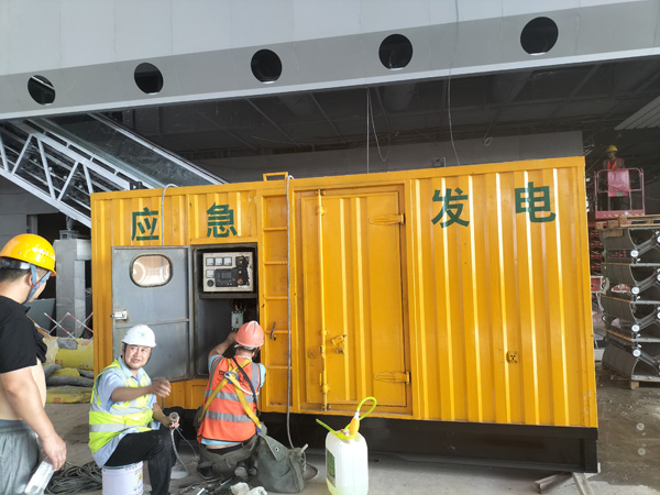 沅陵怎样判断空气滤清器是否需要更换？